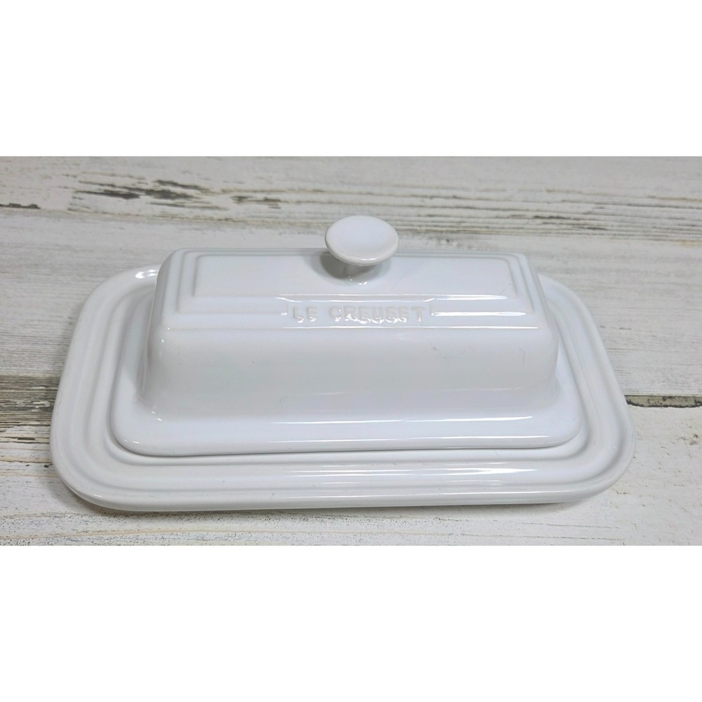 Le Creuset White Heritage Stoneware Covered Butter Dish Rectangular 2 Piece